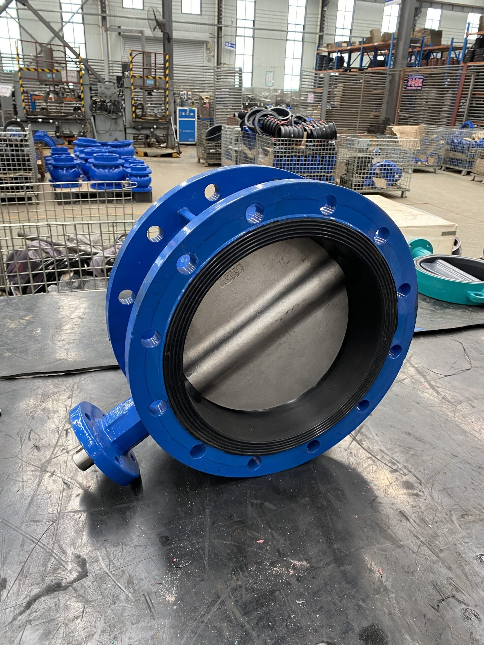 Introduction to the use and classification of flanged butterfly valves