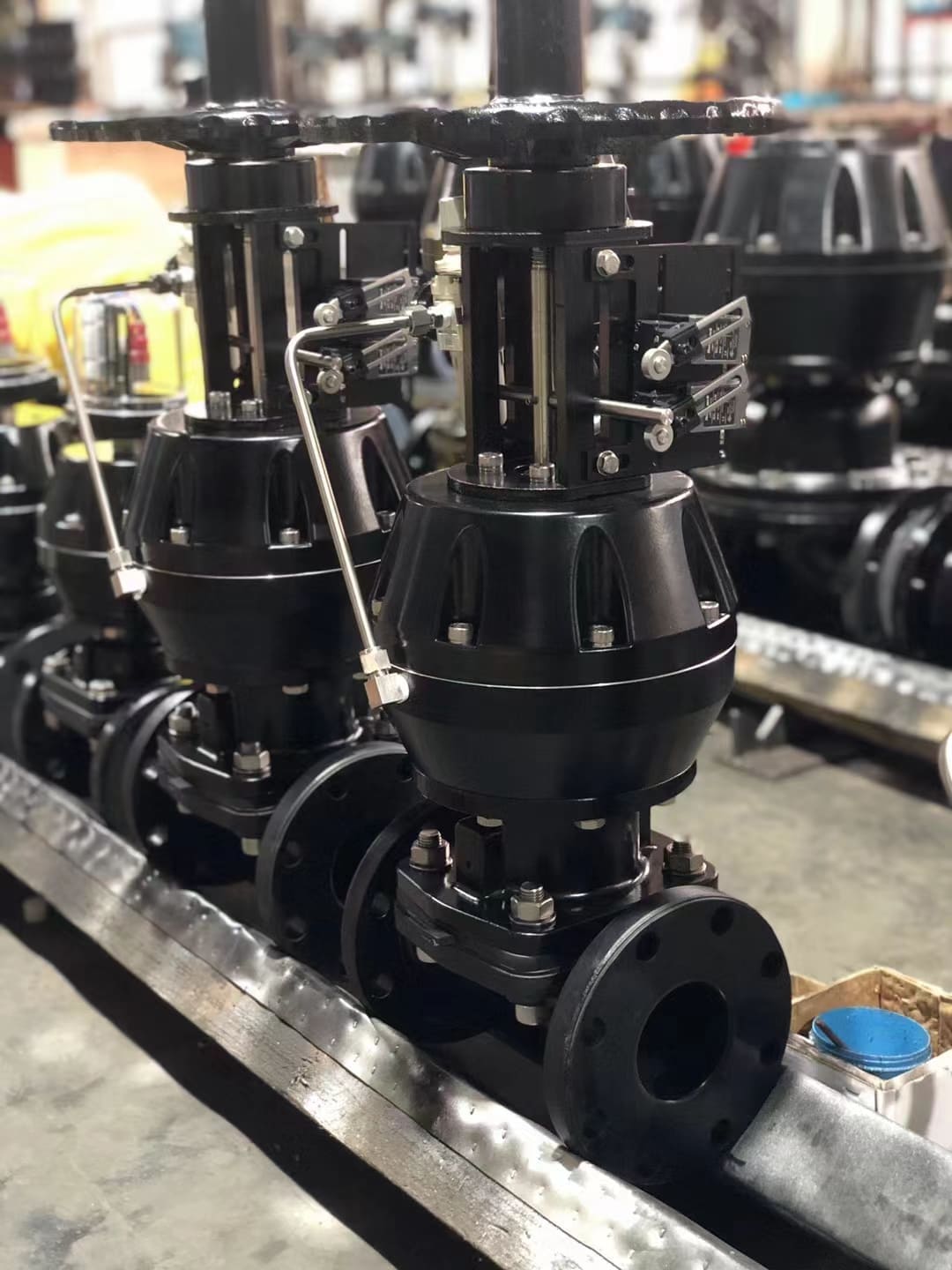 A pneumatic diaphragm valve equipped with a handwheel, filter, and limit switch box