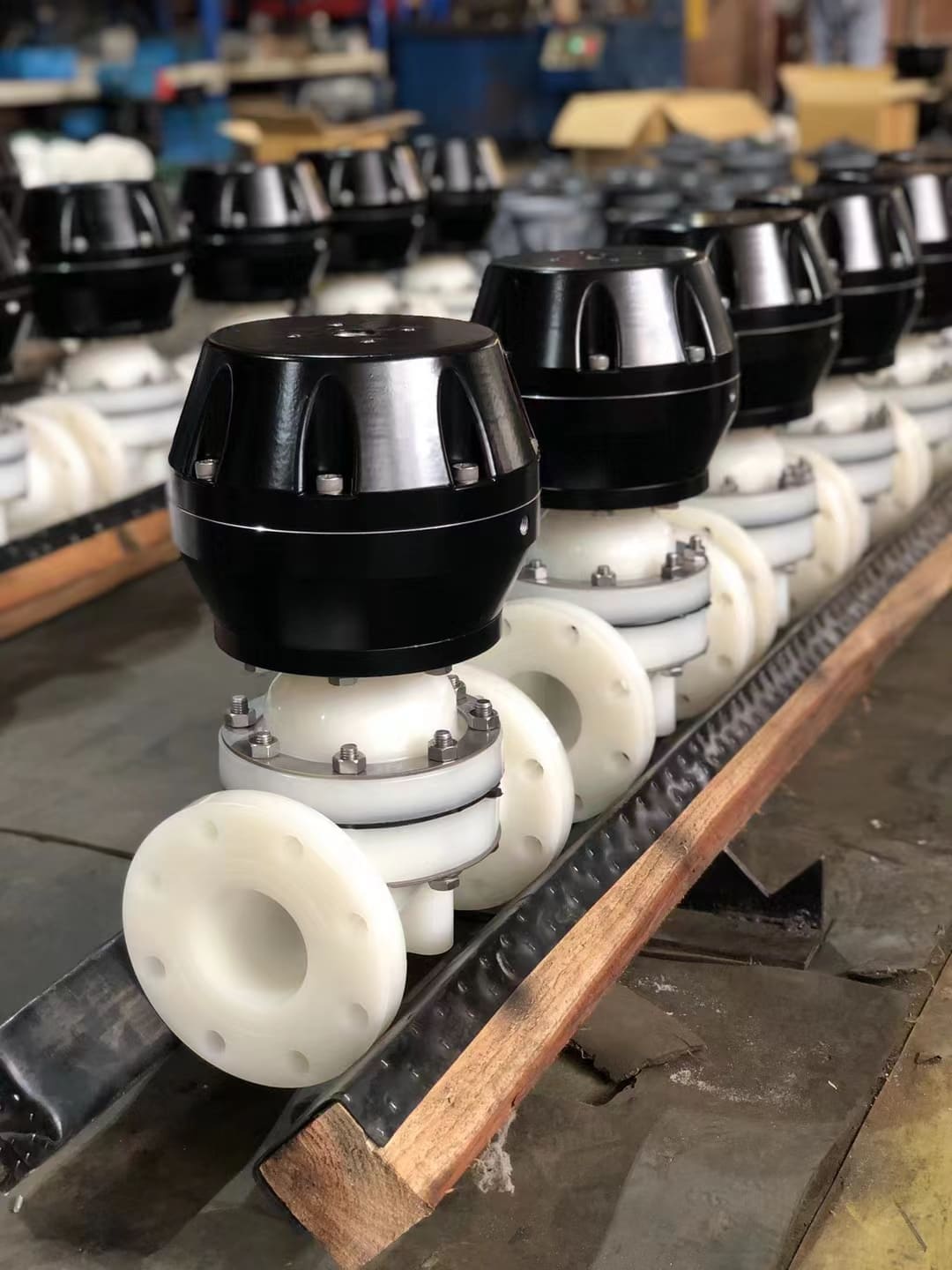 Different types of diaphragm valve materials